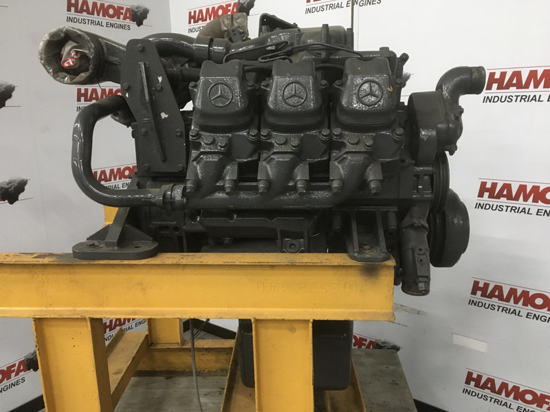Mercedes-Benz OM421 421.900 USED - Baumaschine: das Bild 1 Mercedes-Benz OM421 421.900 USED - Baumaschine: das Bild 1
