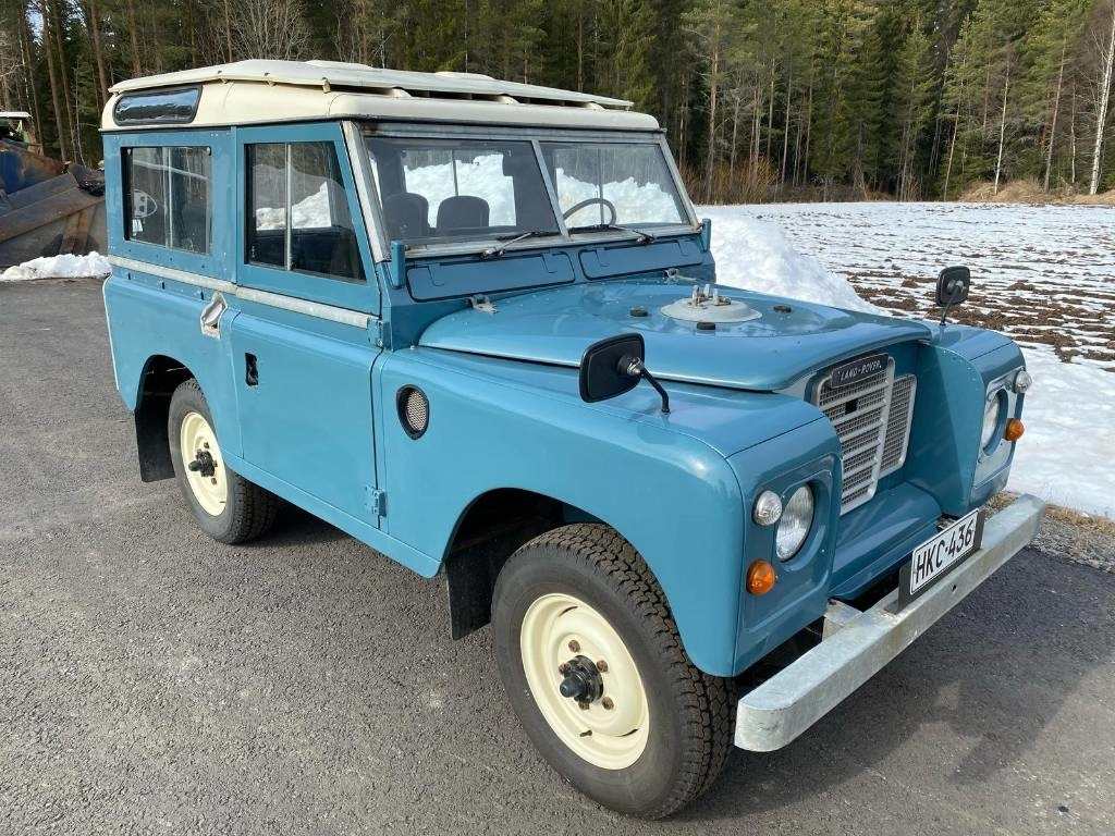 Land Rover Regular Station Wagon - PKW: das Bild 2 Land Rover Regular Station Wagon - PKW: das Bild 2