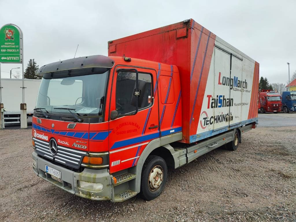 Mercedes-Benz Atego 1023 - Koffer LKW: das Bild 1 Mercedes-Benz Atego 1023 - Koffer LKW: das Bild 1