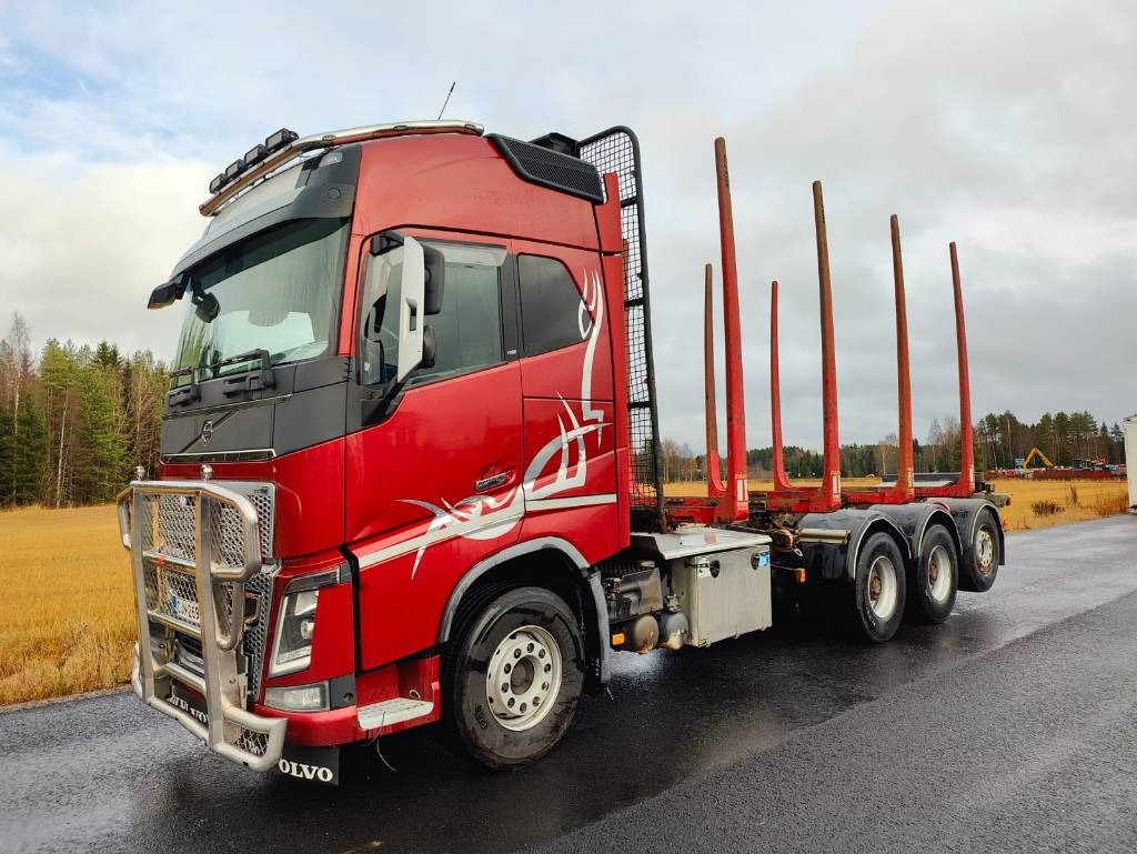 Volvo FH 16 750 - Holztransporter: das Bild 1 Volvo FH 16 750 - Holztransporter: das Bild 1