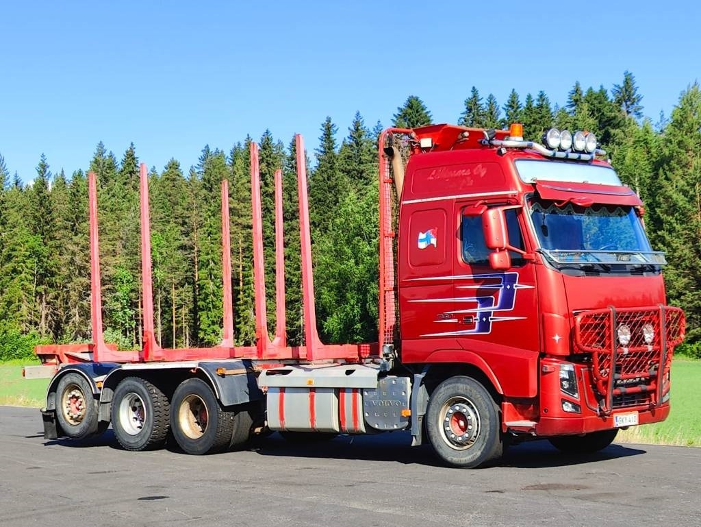 Volvo FH16 - Holztransporter: das Bild 2 Volvo FH16 - Holztransporter: das Bild 2