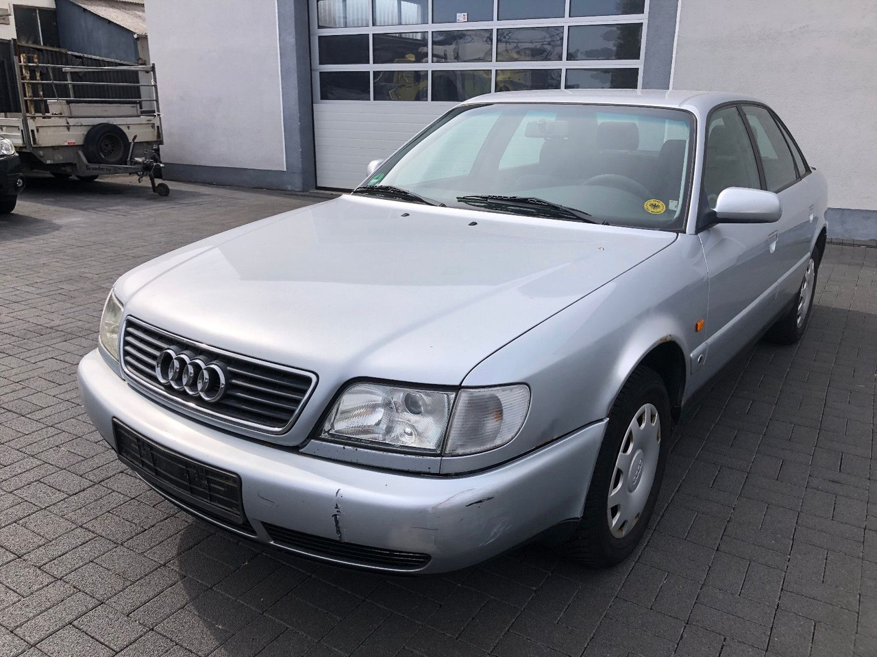 Audi A6 C4 1.8 Auto - Limousine: das Bild 1 Audi A6 C4 1.8 Auto - Limousine: das Bild 1
