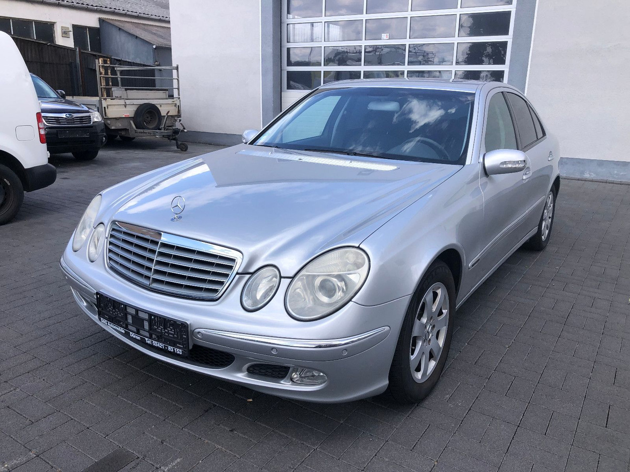 Mercedes-Benz E 240 E -Klasse Lim. Elegance - Limousine: das Bild 3 Mercedes-Benz E 240 E -Klasse Lim. Elegance - Limousine: das Bild 3
