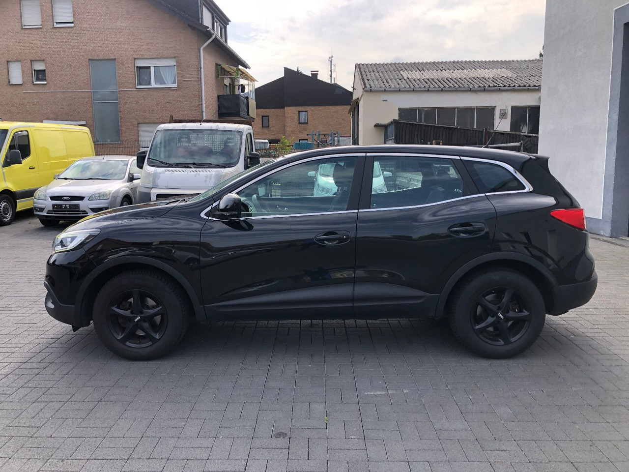 SUV/ Geländewagen Renault Kadjar 1.2i Life: das Bild 8
