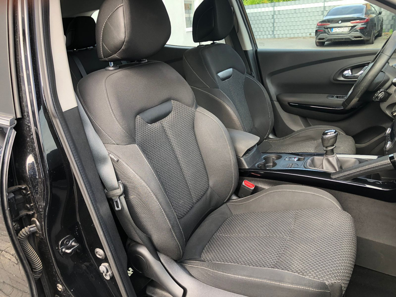 SUV/ Geländewagen Renault Kadjar 1.2i Life: das Bild 21