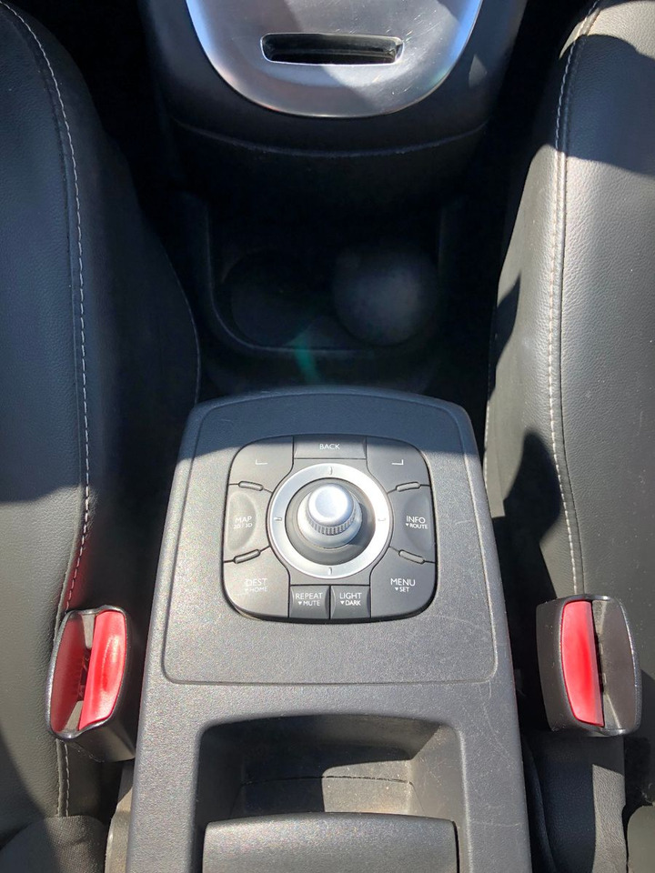 Personentransporter Renault Scenic  Grand 2.0 dCi 150 BOSE Edition,Automatik: das Bild 14