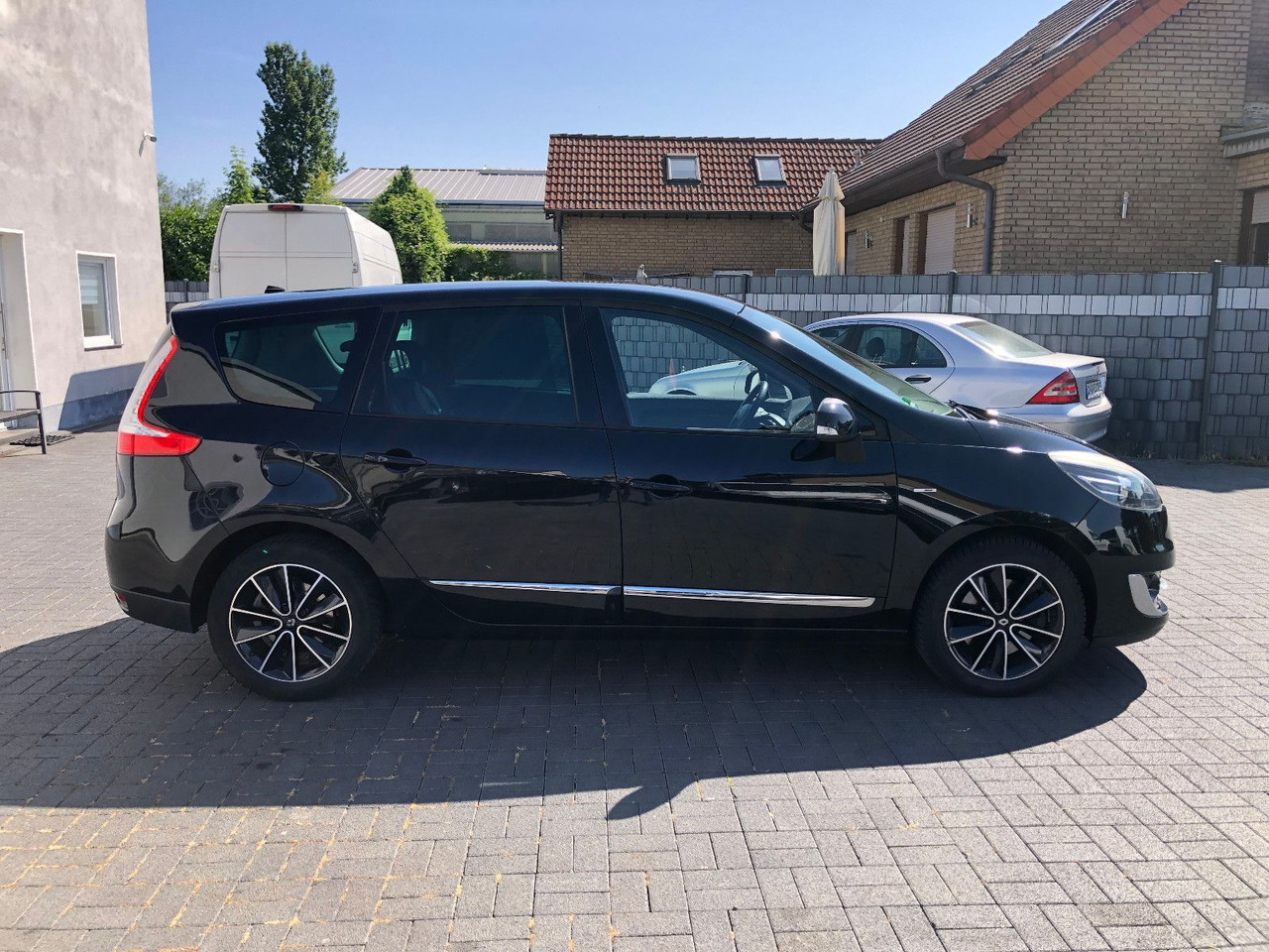 Personentransporter Renault Scenic  Grand 2.0 dCi 150 BOSE Edition,Automatik: das Bild 6