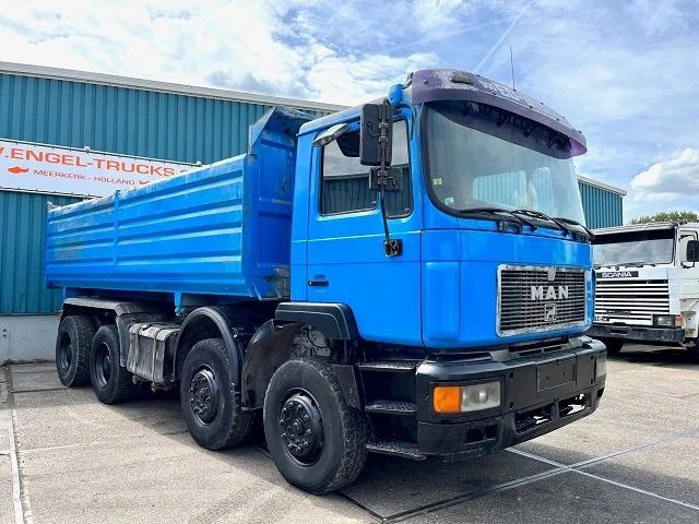 MAN 41.464 F2000 8X4 FULL STEEL KIPPER (EURO 2 / ZF16 MANUAL GEARBOX / ZF-INTARDER / FULL STEEL SUSPENSION / REDUCTION AXLES) - Kipper: das Bild 2 MAN 41.464 F2000 8X4 FULL STEEL KIPPER (EURO 2 / ZF16 MANUAL GEARBOX / ZF-INTARDER / FULL STEEL SUSPENSION / REDUCTION AXLES) - Kipper: das Bild 2