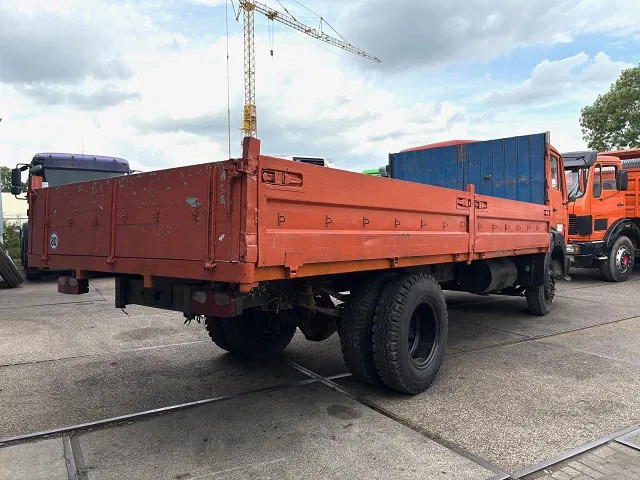 Mercedes-Benz LK 1213K (6-CILINDER) FULL STEEL CHASSIS WITH OPEN BOX (MANUAL GEARBOX / FULL STEEL SUSPENSION) - Pritsche LKW: das Bild 3 Mercedes-Benz LK 1213K (6-CILINDER) FULL STEEL CHASSIS WITH OPEN BOX (MANUAL GEARBOX / FULL STEEL SUSPENSION) - Pritsche LKW: das Bild 3