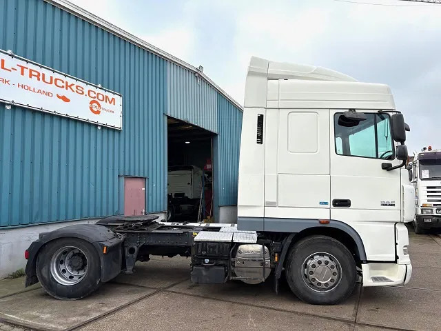 DAF XF 105.460 ATE SPACECAB 4x2 ONLY 835.500 KM (ZF-MANUAL GEARBOX / ZF-INTARDER / AIRCONDITIONING / EURO 5) - Sattelzugmaschine: das Bild 3 DAF XF 105.460 ATE SPACECAB 4x2 ONLY 835.500 KM (ZF-MANUAL GEARBOX / ZF-INTARDER / AIRCONDITIONING / EURO 5) - Sattelzugmaschine: das Bild 3