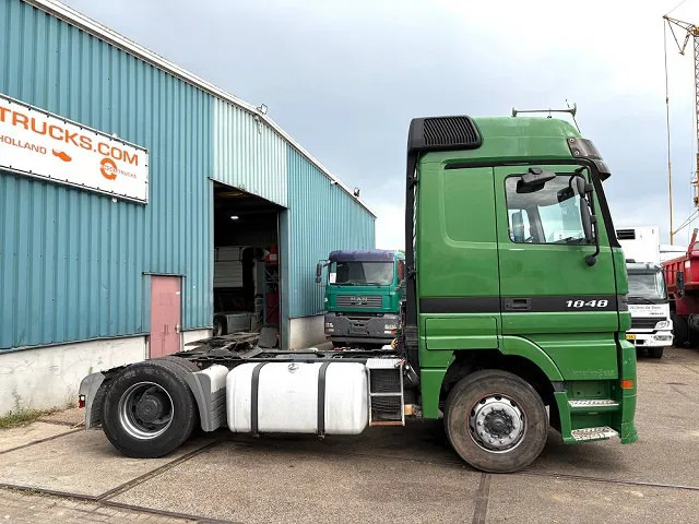 Mercedes-Benz Actros 1848 V8 MEGASPACE (EPS WITH CLUTCH (3 PEDALS) / REDUCTION AXLE / FRIDGE / ETC.) - Sattelzugmaschine: das Bild 4 Mercedes-Benz Actros 1848 V8 MEGASPACE (EPS WITH CLUTCH (3 PEDALS) / REDUCTION AXLE / FRIDGE / ETC.) - Sattelzugmaschine: das Bild 4