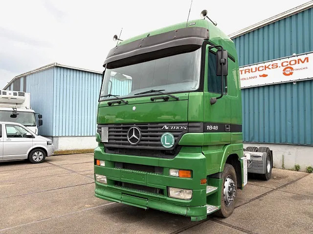 Mercedes-Benz Actros 1848 V8 MEGASPACE (EPS WITH CLUTCH (3 PEDALS) / REDUCTION AXLE / FRIDGE / ETC.) - Sattelzugmaschine: das Bild 1 Mercedes-Benz Actros 1848 V8 MEGASPACE (EPS WITH CLUTCH (3 PEDALS) / REDUCTION AXLE / FRIDGE / ETC.) - Sattelzugmaschine: das Bild 1