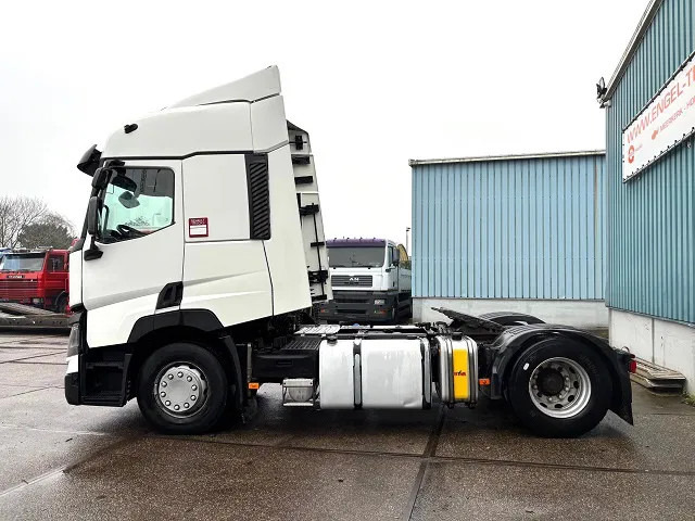 Renault T460 HIGH ROOF 4x2 (EURO 6 / AUTOMATIC GEARBOX / VBI-BRAKE / HYDRAULIC KIT / FRIDGE / AIRCONDITIONING) - Sattelzugmaschine: das Bild 5 Renault T460 HIGH ROOF 4x2 (EURO 6 / AUTOMATIC GEARBOX / VBI-BRAKE / HYDRAULIC KIT / FRIDGE / AIRCONDITIONING) - Sattelzugmaschine: das Bild 5