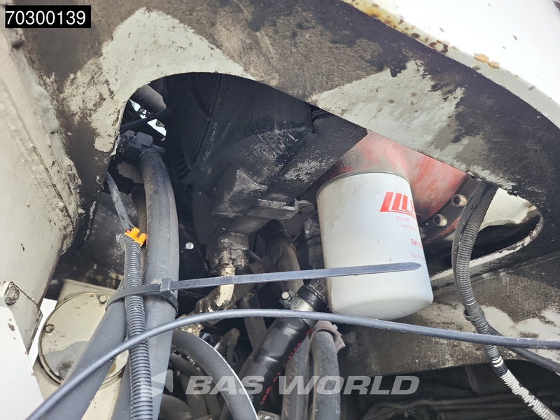 Betonpumpe ASTRA HD8 84 45 8X4 31 meter Putzmeister TMP 31.89S PUMI + 7m3 mixer Euro 3: das Bild 17