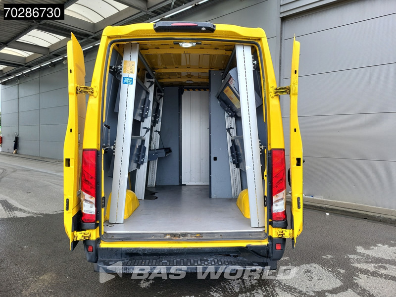 Iveco Daily 35S14 Automaat L2H2 3,5t Trekgewicht LED ACC Airco Camera Euro6 L2 11m3 A/C - Kastenwagen: das Bild 3 Iveco Daily 35S14 Automaat L2H2 3,5t Trekgewicht LED ACC Airco Camera Euro6 L2 11m3 A/C - Kastenwagen: das Bild 3