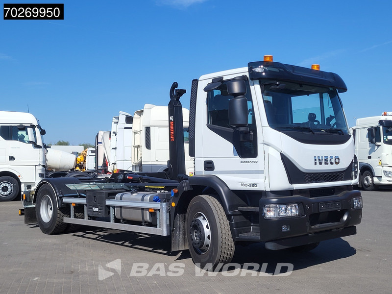 Iveco Eurocargo 180E320 4X2 NEW! 14tons Hiab Multilift ULT14S51 ACC Euro 6 - Abrollkipper: das Bild 3 Iveco Eurocargo 180E320 4X2 NEW! 14tons Hiab Multilift ULT14S51 ACC Euro 6 - Abrollkipper: das Bild 3
