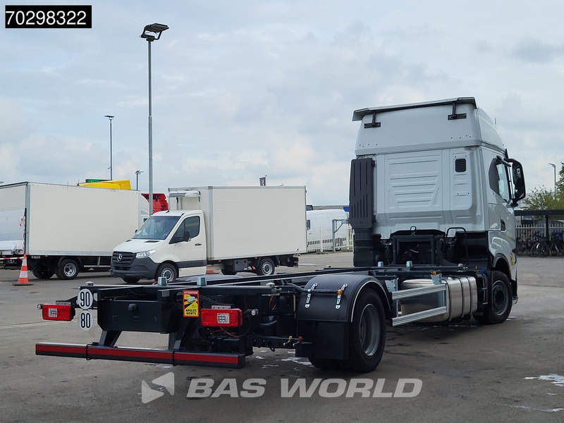 Iveco S-Way 460 4X2 New! BDF Navi ACC LED Euro 6 - Containerwagen/ Wechselfahrgestell LKW: das Bild 5 Iveco S-Way 460 4X2 New! BDF Navi ACC LED Euro 6 - Containerwagen/ Wechselfahrgestell LKW: das Bild 5