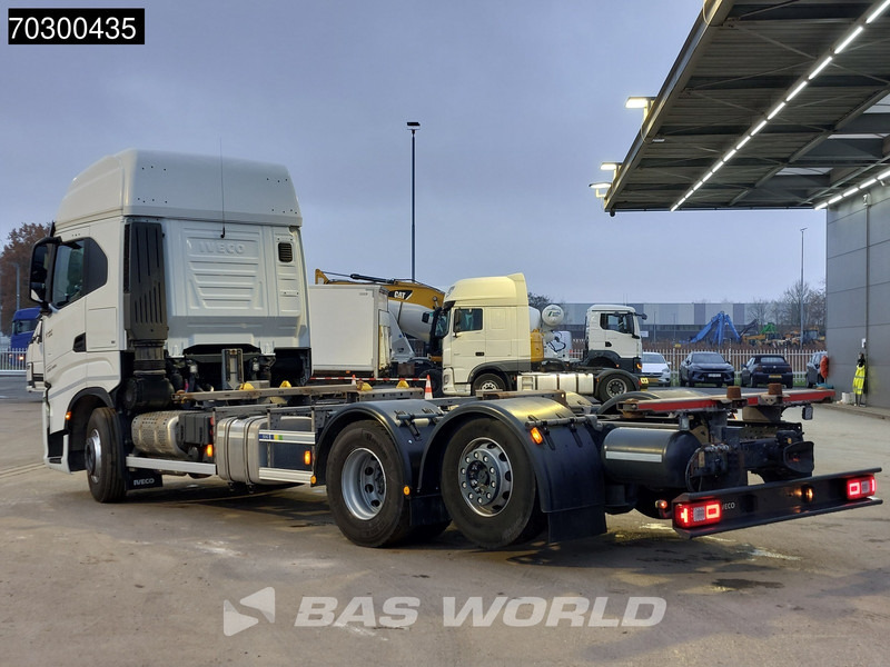 Iveco S-Way 510 6X2 BDF Retarder Air suspension Lift-Axle Automatic Euro 6 - Containerwagen/ Wechselfahrgestell LKW: das Bild 2 Iveco S-Way 510 6X2 BDF Retarder Air suspension Lift-Axle Automatic Euro 6 - Containerwagen/ Wechselfahrgestell LKW: das Bild 2