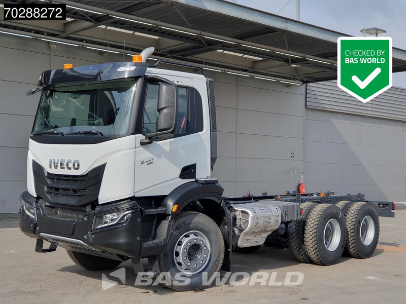 Iveco X-Way 460 6X4 New! Retarder steelsuspension Big-Axle Automatic Navi Euro 6 - Fahrgestell LKW: das Bild 1 Iveco X-Way 460 6X4 New! Retarder steelsuspension Big-Axle Automatic Navi Euro 6 - Fahrgestell LKW: das Bild 1