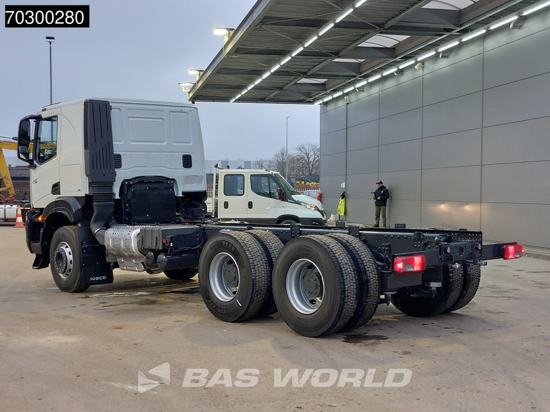 Iveco X-Way 500 X-Way 6X4 NEW 6x4 chassis Sleepercab Rear Air suspension Automatic Euro 6 - Fahrgestell LKW: das Bild 2 Iveco X-Way 500 X-Way 6X4 NEW 6x4 chassis Sleepercab Rear Air suspension Automatic Euro 6 - Fahrgestell LKW: das Bild 2
