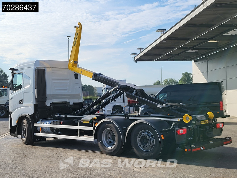 Iveco X-Way 580 6X2 Palfinger PHT20SLD5 Hooklift Lift+steering Axle Automatic Navi ACC LED Euro 6 - Abrollkipper: das Bild 2 Iveco X-Way 580 6X2 Palfinger PHT20SLD5 Hooklift Lift+steering Axle Automatic Navi ACC LED Euro 6 - Abrollkipper: das Bild 2