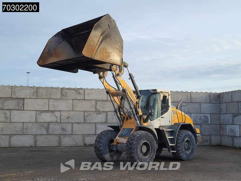Liebherr L538 High Tip Bucket - Radlader: das Bild 2 Liebherr L538 High Tip Bucket - Radlader: das Bild 2