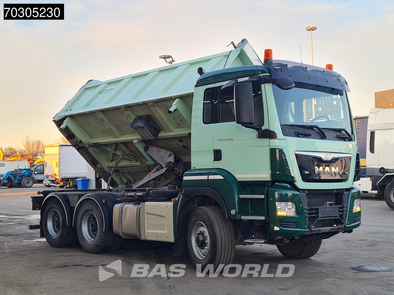 MAN TGS 26.480 6X6 13 m³ 2-way tipper Tarpaulin 6x6 Hydrodrive Big-Axle Euro 6 - Kipper: das Bild 3 MAN TGS 26.480 6X6 13 m³ 2-way tipper Tarpaulin 6x6 Hydrodrive Big-Axle Euro 6 - Kipper: das Bild 3