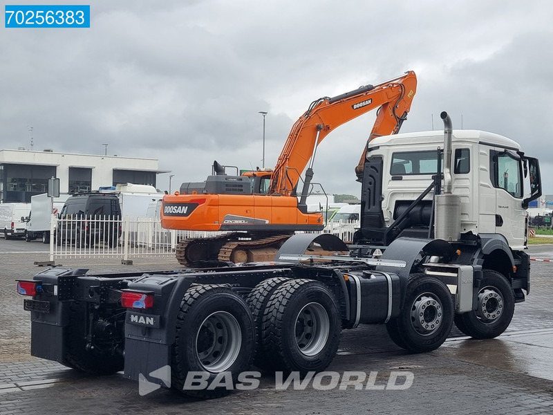 MAN TGS 41.440 8X4 NEW chassis Steelsuspension Automatic Euro 6 - Fahrgestell LKW: das Bild 5 MAN TGS 41.440 8X4 NEW chassis Steelsuspension Automatic Euro 6 - Fahrgestell LKW: das Bild 5