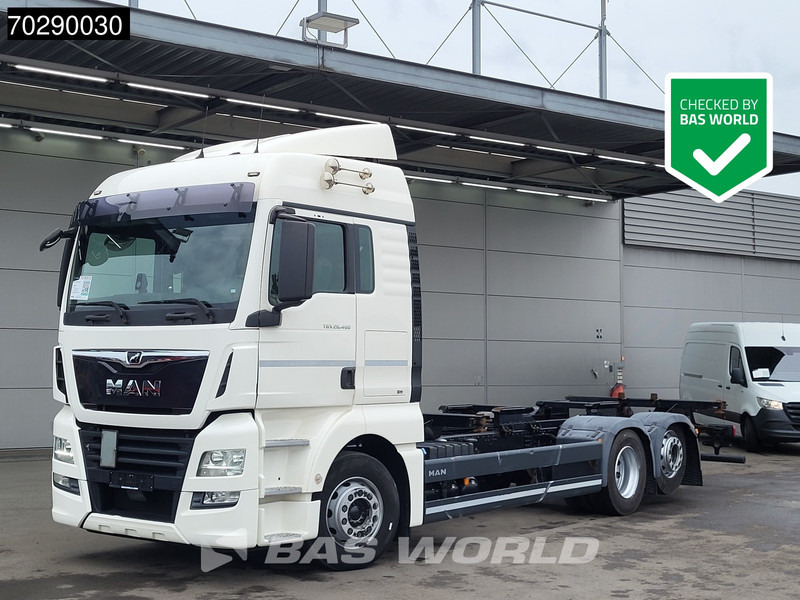 MAN TGX 26.460 6X2 BDF Liftaxle Automatic Retarder ACC Euro 6 - Containerwagen/ Wechselfahrgestell LKW: das Bild 1 MAN TGX 26.460 6X2 BDF Liftaxle Automatic Retarder ACC Euro 6 - Containerwagen/ Wechselfahrgestell LKW: das Bild 1
