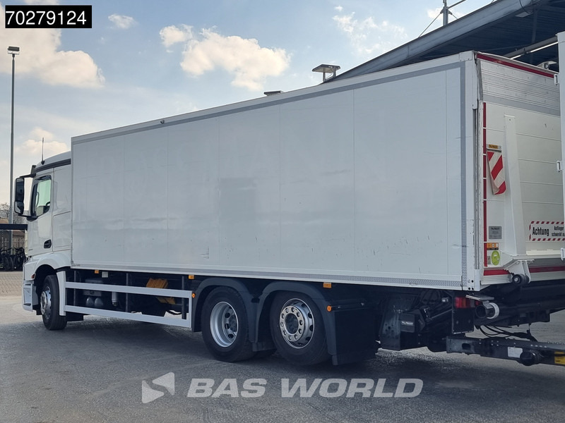 Mercedes-Benz Actros 2543 6X2 Lift+steering Axle Retarder ACC Navi Ladebordwand Euro 6 - Kühlkoffer LKW: das Bild 2 Mercedes-Benz Actros 2543 6X2 Lift+steering Axle Retarder ACC Navi Ladebordwand Euro 6 - Kühlkoffer LKW: das Bild 2