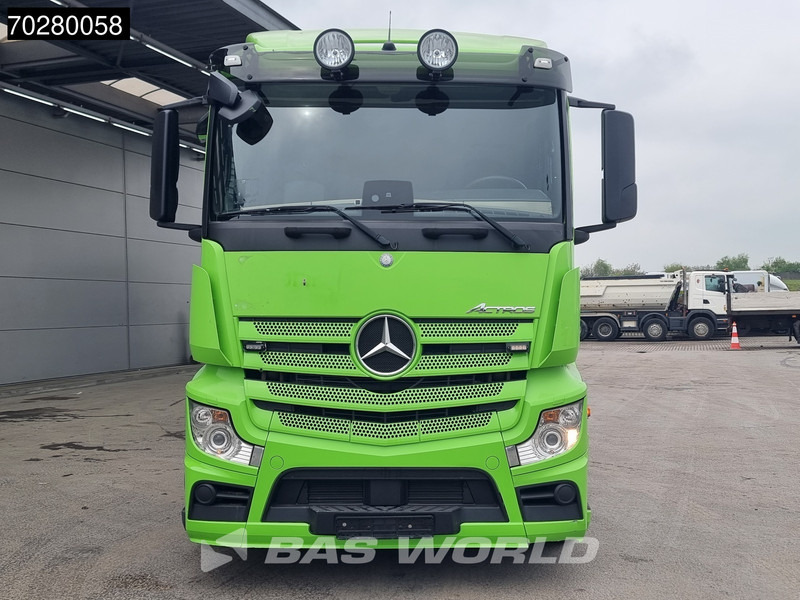 Mercedes-Benz Actros 2545 6X2 Hydraulic Liftable BDF system Lift+steering axle ADR Euro 6 - Containerwagen/ Wechselfahrgestell LKW: das Bild 3 Mercedes-Benz Actros 2545 6X2 Hydraulic Liftable BDF system Lift+steering axle ADR Euro 6 - Containerwagen/ Wechselfahrgestell LKW: das Bild 3