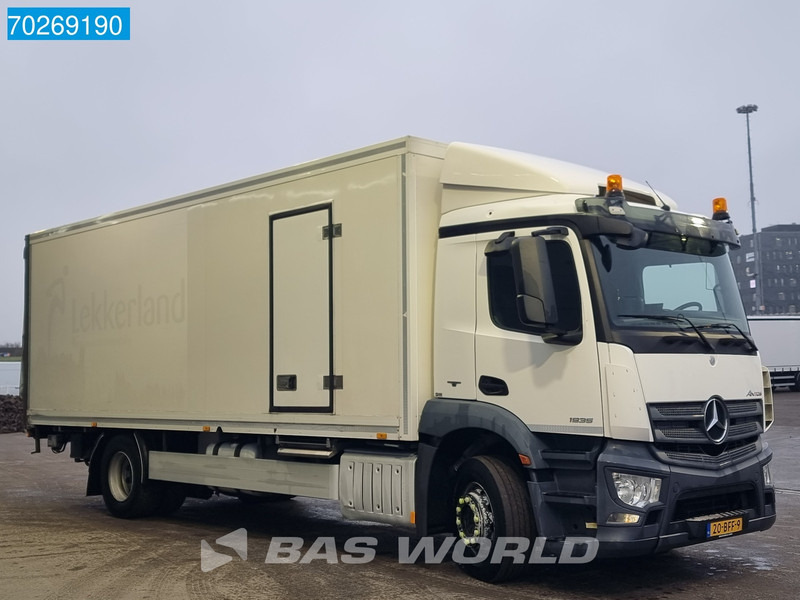 Mercedes-Benz Antos 1935 4X2 NL-Truck Frigoblock 2000kg Ladebordwand Euro 6 - Kühlkoffer LKW: das Bild 3 Mercedes-Benz Antos 1935 4X2 NL-Truck Frigoblock 2000kg Ladebordwand Euro 6 - Kühlkoffer LKW: das Bild 3