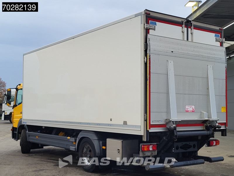 Mercedes-Benz Atego 1524 Atego 4X2 16tonner Thermo King T-1200R cooler 1500kg Ladebordwand Automatic - Kühlkoffer LKW: das Bild 2 Mercedes-Benz Atego 1524 Atego 4X2 16tonner Thermo King T-1200R cooler 1500kg Ladebordwand Automatic - Kühlkoffer LKW: das Bild 2