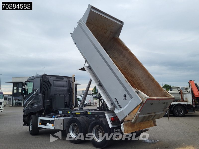 Renault C 520 C 6X4 11m3 tipper Retarder Automatic Steelsuspension Big-Axle Navi Euro 6 - Kipper: das Bild 2 Renault C 520 C 6X4 11m3 tipper Retarder Automatic Steelsuspension Big-Axle Navi Euro 6 - Kipper: das Bild 2