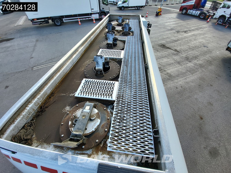 Tankwagen Für die Beförderung von Kraftstoff Renault Premium 380 4X4 4x4 14.000 Liter Fuel tanker 6 compartments ADR Hydrodrive Euro 5: das Bild 10 Tankwagen Für die Beförderung von Kraftstoff Renault Premium 380 4X4 4x4 14.000 Liter Fuel tanker 6 compartments ADR Hydrodrive Euro 5: das Bild 10