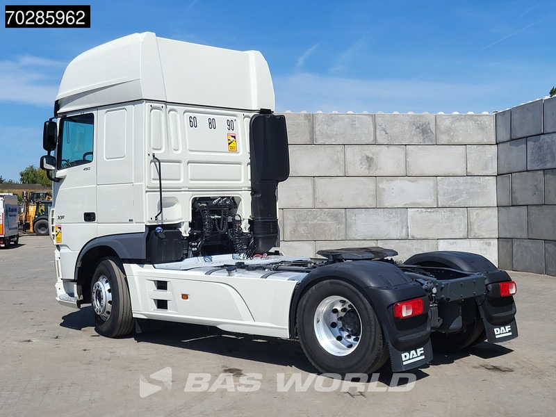 DAF XF 450 4X2 SSC PTO ACC Standklima Euro 6 - Sattelzugmaschine: das Bild 2 DAF XF 450 4X2 SSC PTO ACC Standklima Euro 6 - Sattelzugmaschine: das Bild 2