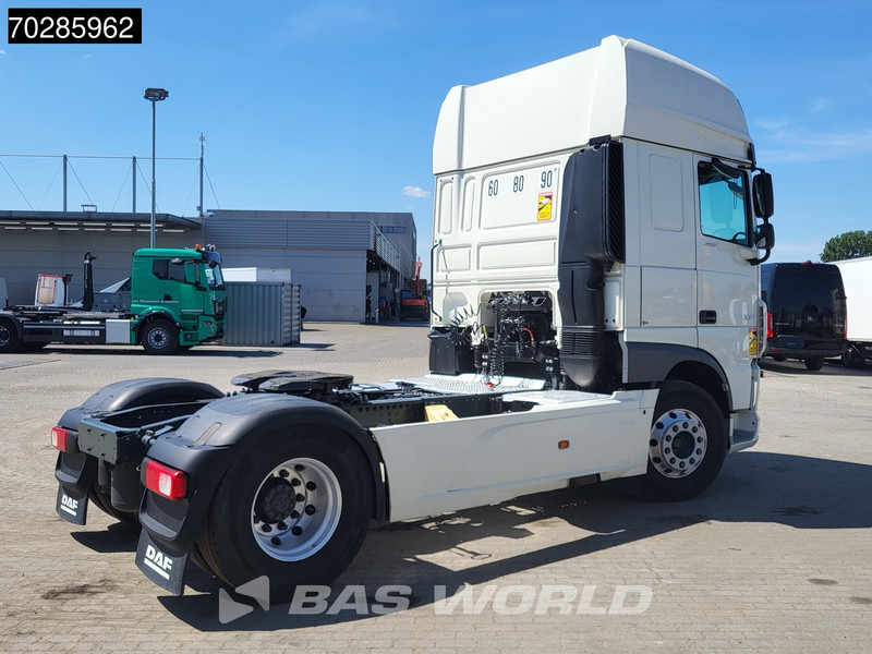 DAF XF 450 4X2 SSC PTO ACC Standklima Euro 6 - Sattelzugmaschine: das Bild 5 DAF XF 450 4X2 SSC PTO ACC Standklima Euro 6 - Sattelzugmaschine: das Bild 5