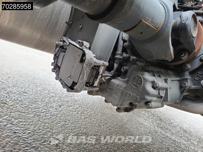 Sattelzugmaschine DAF XF 530 XF 4X2 Retarder 2xTanks Standklima ACC Euro 6: das Bild 14