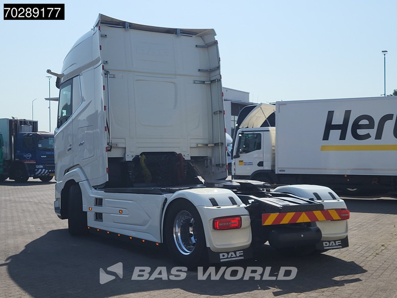 DAF XG+ 530 4X2 Retarder 2x Tanks Standklima Leather Alcoa's - Sattelzugmaschine: das Bild 2 DAF XG+ 530 4X2 Retarder 2x Tanks Standklima Leather Alcoa's - Sattelzugmaschine: das Bild 2