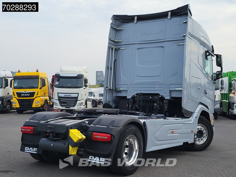 DAF XG 530 4X2 XG Retarder 2xTanks ACC Standklima Euro 6 - Sattelzugmaschine: das Bild 5 DAF XG 530 4X2 XG Retarder 2xTanks ACC Standklima Euro 6 - Sattelzugmaschine: das Bild 5