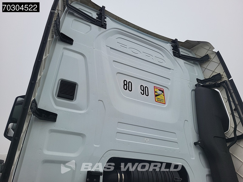 Ford F-Max 500 4X2 Retarder Standklima 2xTanks ACC LED Euro 6 - Sattelzugmaschine: das Bild 5 Ford F-Max 500 4X2 Retarder Standklima 2xTanks ACC LED Euro 6 - Sattelzugmaschine: das Bild 5