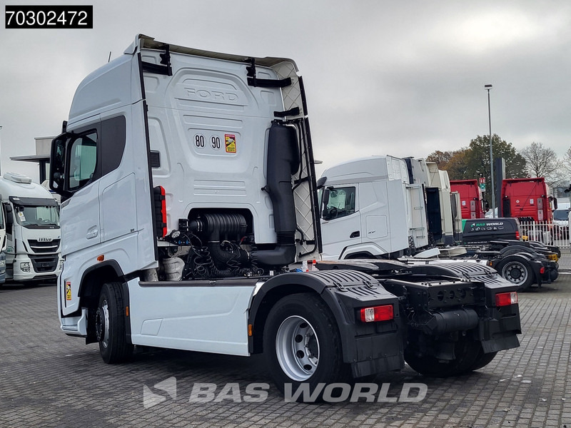 Ford F-Max 500 4X2 Retarder Standklima 2xTanks ACC LED Euro 6 - Sattelzugmaschine: das Bild 2 Ford F-Max 500 4X2 Retarder Standklima 2xTanks ACC LED Euro 6 - Sattelzugmaschine: das Bild 2