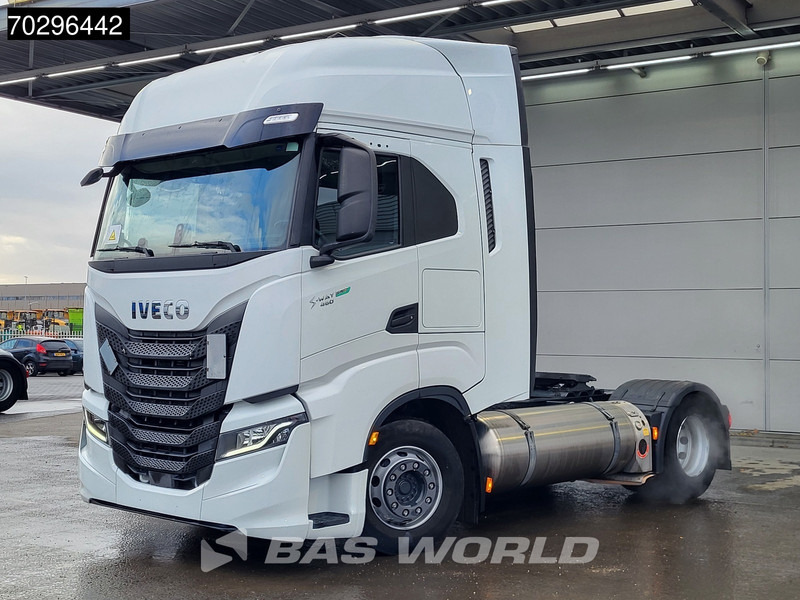 Iveco S-Way 460 S-Way 4X2 LNG! Retarder 2X Tanks - Sattelzugmaschine: das Bild 2 Iveco S-Way 460 S-Way 4X2 LNG! Retarder 2X Tanks - Sattelzugmaschine: das Bild 2