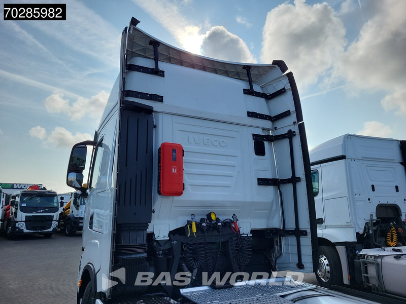 Iveco S-Way 490 4X2 Retarder Standklima 2xTanks Navi ACC LED Euro 6 - Sattelzugmaschine: das Bild 5 Iveco S-Way 490 4X2 Retarder Standklima 2xTanks Navi ACC LED Euro 6 - Sattelzugmaschine: das Bild 5