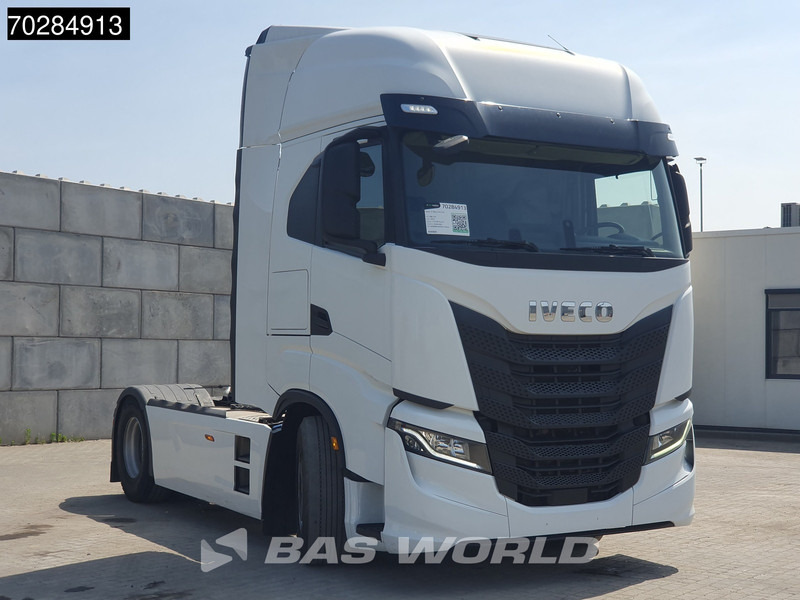 Iveco S-Way 510 S-Way 4X2 Retarder ACC Navi Euro 6 - Sattelzugmaschine: das Bild 3 Iveco S-Way 510 S-Way 4X2 Retarder ACC Navi Euro 6 - Sattelzugmaschine: das Bild 3