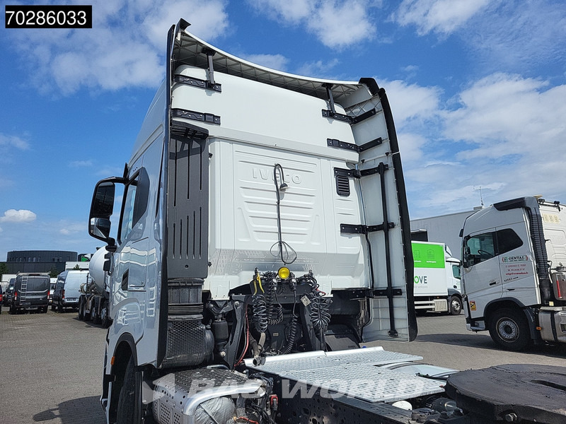 Iveco S-Way 510 S-Way 4X2 Retarder ACC Navi Euro 6 - Sattelzugmaschine: das Bild 2 Iveco S-Way 510 S-Way 4X2 Retarder ACC Navi Euro 6 - Sattelzugmaschine: das Bild 2