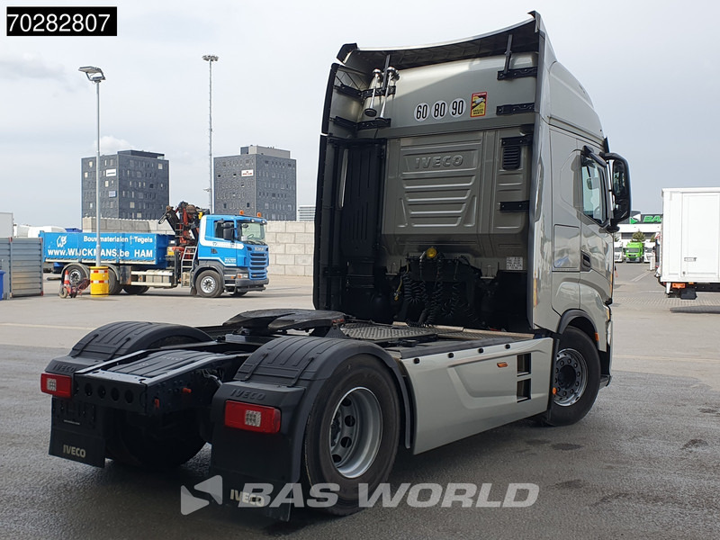 Iveco S-Way 530 4X2 Retarder Standklima LED Navi Euro 6 - Sattelzugmaschine: das Bild 5 Iveco S-Way 530 4X2 Retarder Standklima LED Navi Euro 6 - Sattelzugmaschine: das Bild 5