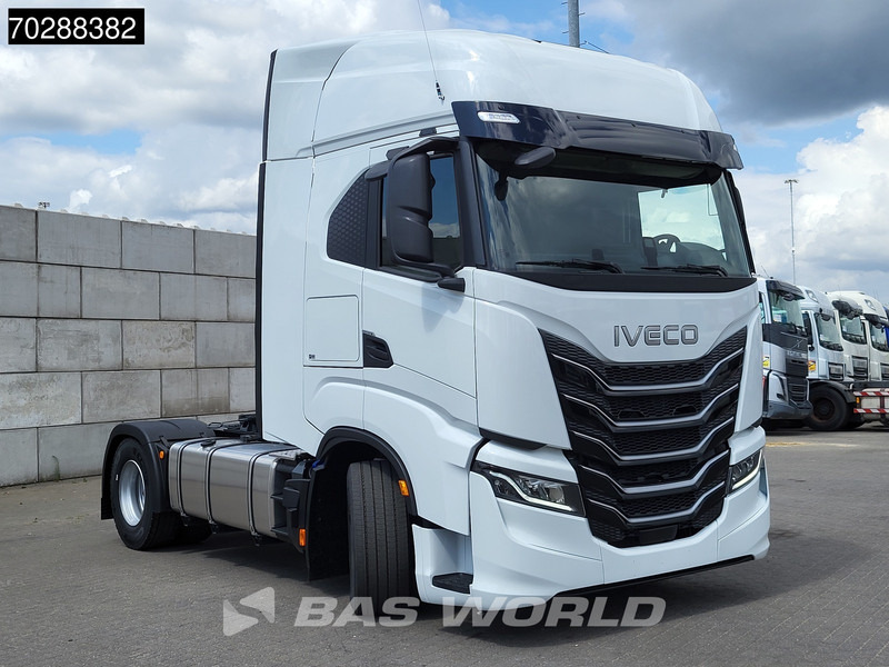 Iveco S-Way 580 4X2 NEW! 2x Tanks Navi ACC Standklima - Sattelzugmaschine: das Bild 3 Iveco S-Way 580 4X2 NEW! 2x Tanks Navi ACC Standklima - Sattelzugmaschine: das Bild 3