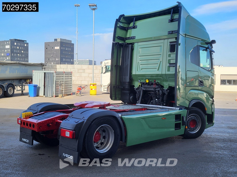 Iveco S-Way 580 4X2 NEW! DynamicSteering Standklima Navi ACC LED Euro 6 - Sattelzugmaschine: das Bild 5 Iveco S-Way 580 4X2 NEW! DynamicSteering Standklima Navi ACC LED Euro 6 - Sattelzugmaschine: das Bild 5