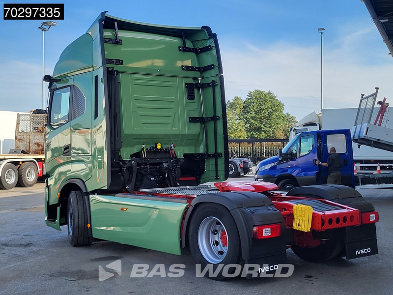 Iveco S-Way 580 4X2 NEW! DynamicSteering Standklima Navi ACC LED Euro 6 - Sattelzugmaschine: das Bild 2 Iveco S-Way 580 4X2 NEW! DynamicSteering Standklima Navi ACC LED Euro 6 - Sattelzugmaschine: das Bild 2